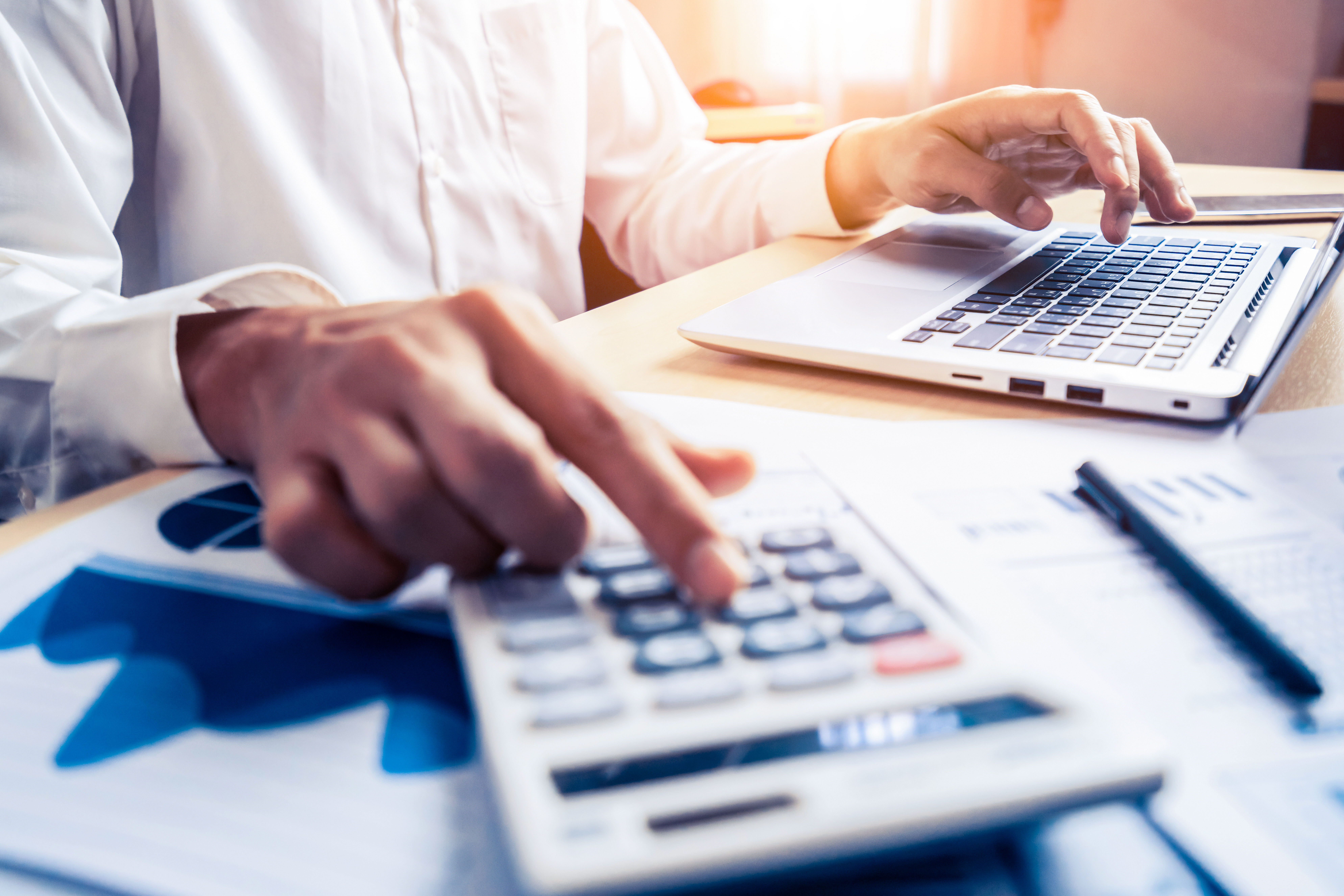 Analyst Overvalued Stocks on the NAS December 2025